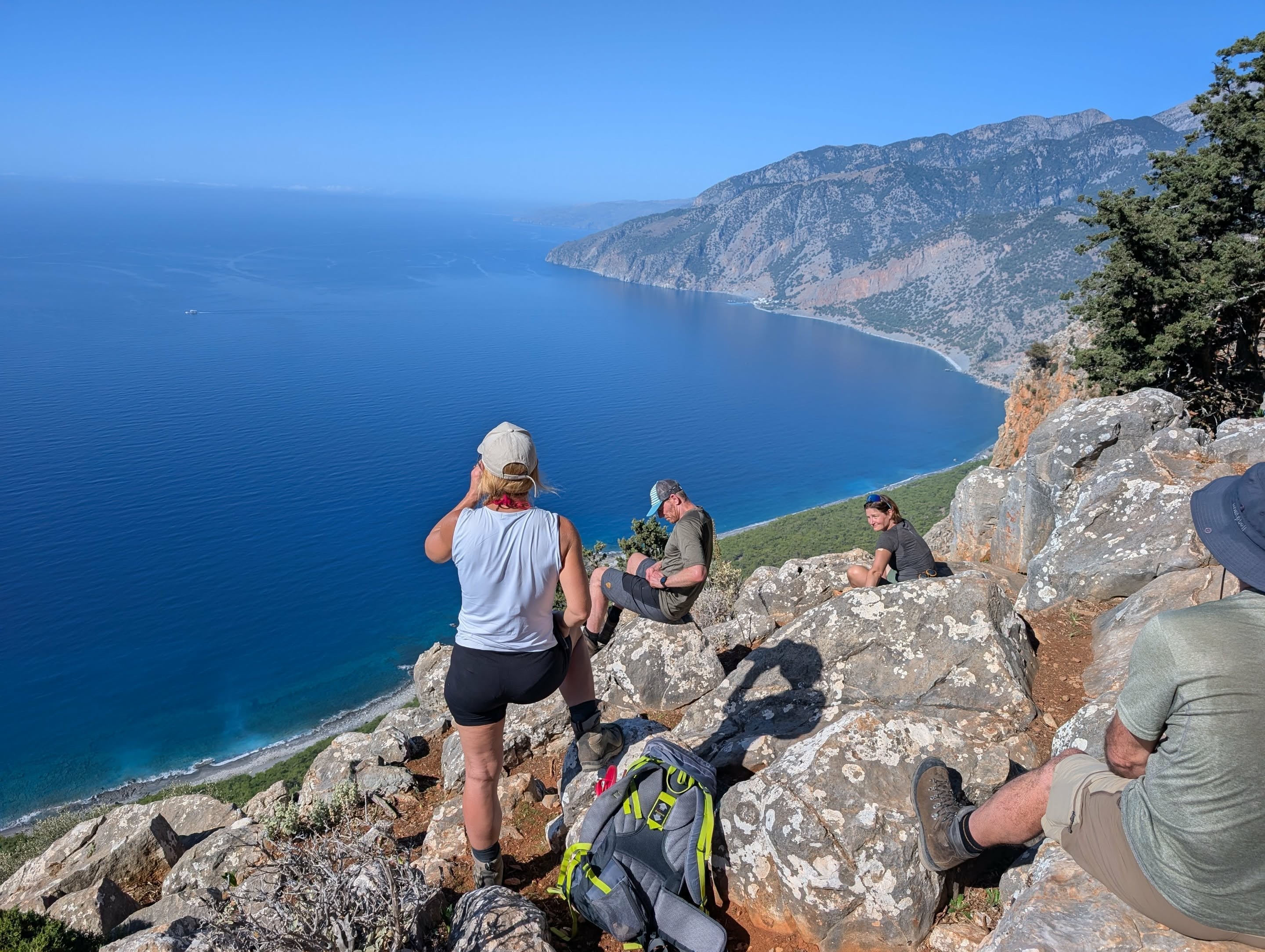 De la mer à la montagne: de l'ile d'Amorgos à la Crète